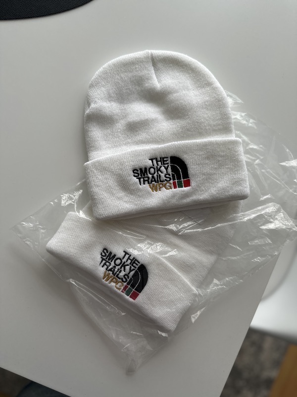 smoky-trails-toques-for-sale-in-winnipeg